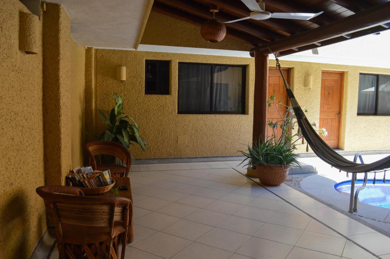 Casa Celeste Hotel Zihuatanejo Exterior photo