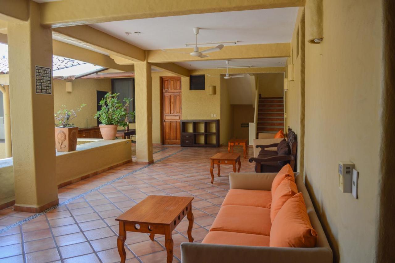 Casa Celeste Hotel Zihuatanejo Exterior photo